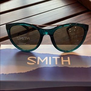 Brand new Smith Midtown sunglasses